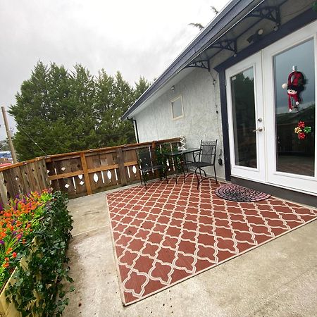 Hudson Homes Bnb Saanich Εξωτερικό φωτογραφία